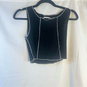 Princess Polly Black & White Edged Crop Top size 4 US 8 Uk